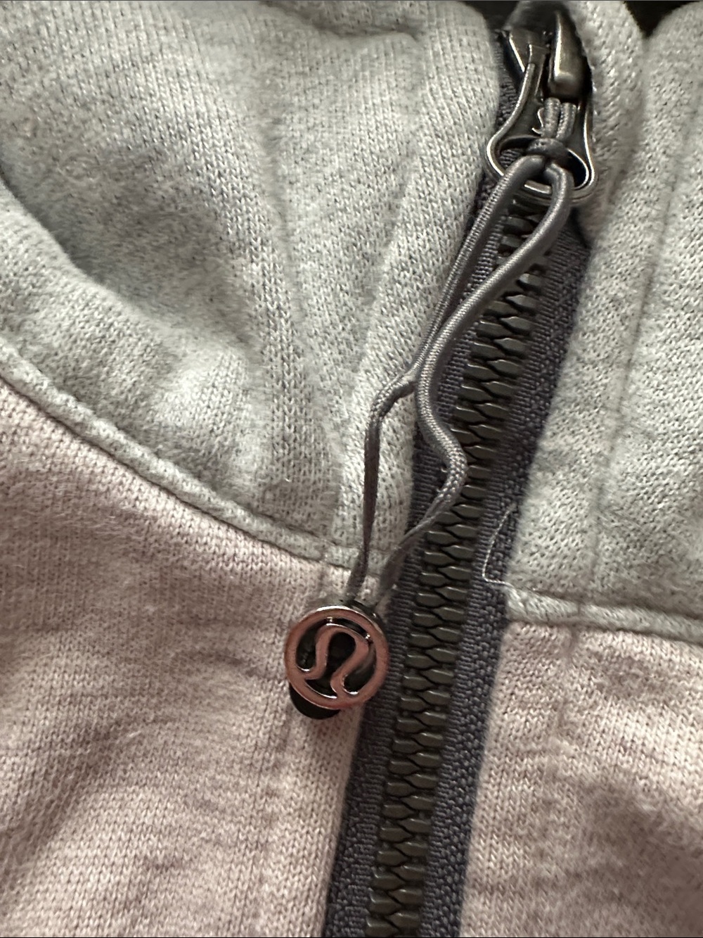 Lululemon Grey Pink Full-Zip Scuba Hoodie | Size 6 - Picture 3 of 6